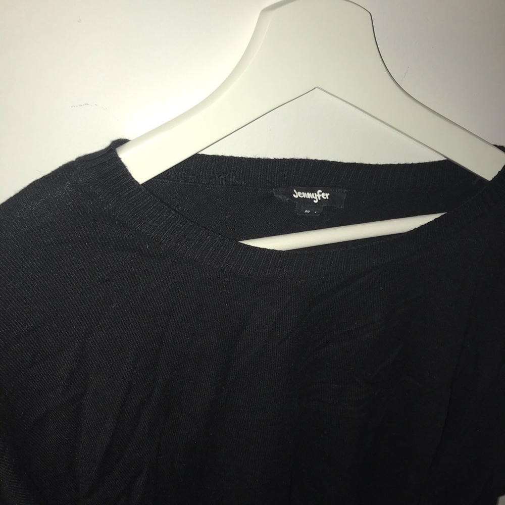 BLACK SHIRT MIDDLE LONG SLEEVES FROM JENNIFER